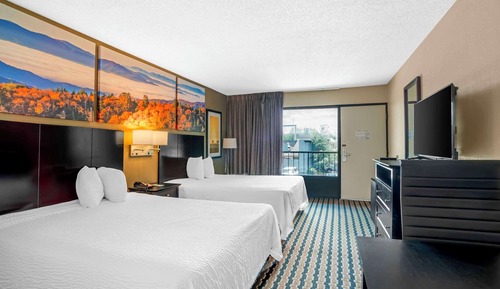 Standard Room, 2 Double Beds, Smoking