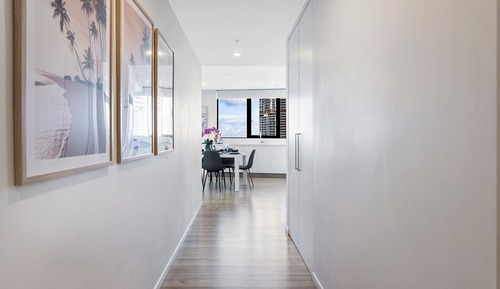 Family Apartment, 3 Bedrooms, Beach View