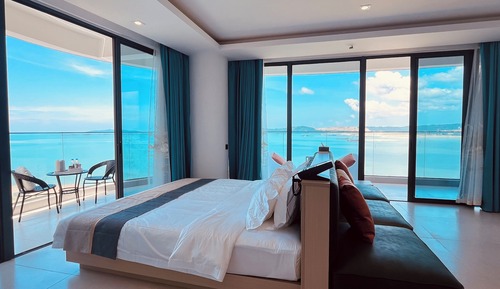 Junior Double Room