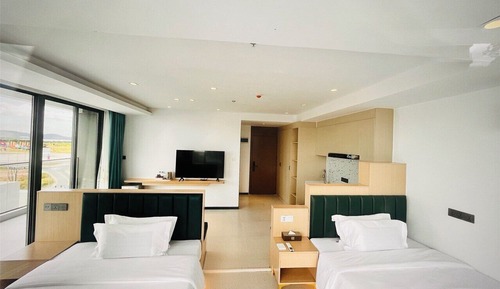 Junior Twin Room