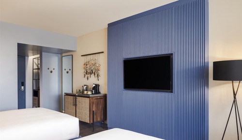 Queen Room