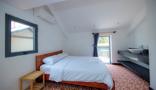 Deluxe Double or Twin Room