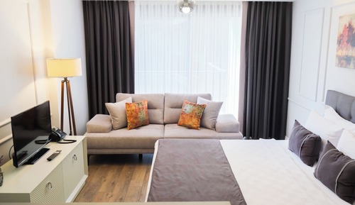 Deluxe Double or Twin Room, City View