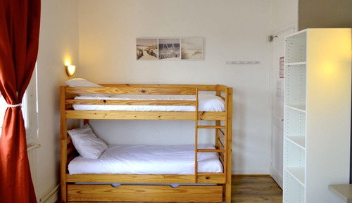Suite, Shared Bathroom