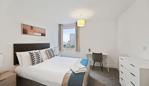 Deluxe Apartment, 2 Bedrooms, Balcony, City View (1103)