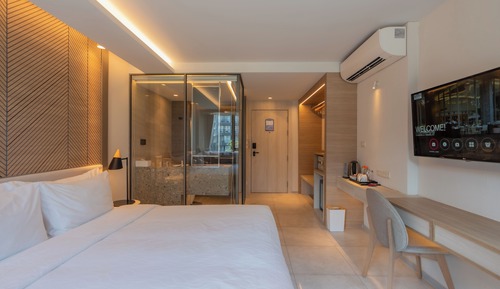 Superior Room, 1 King Bed, Non Smoking