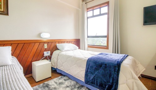 Family Room, 2 Bedrooms, Connecting Rooms