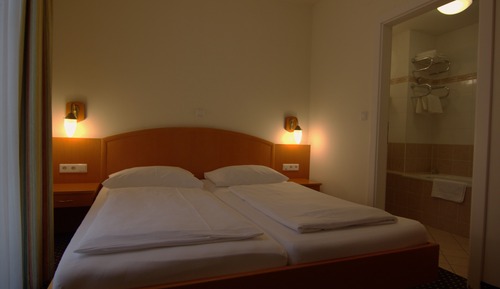 Standard Suite
