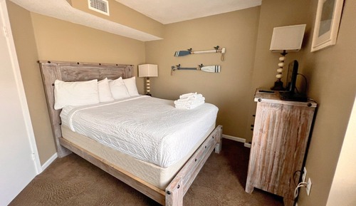 Condo, Multiple Beds, Balcony, Beach View (Seacrest 701)