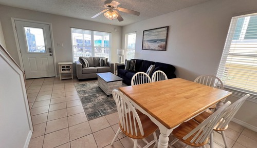 House, Multiple Beds, Pool Access, Pool View (Sun Dreams II West)