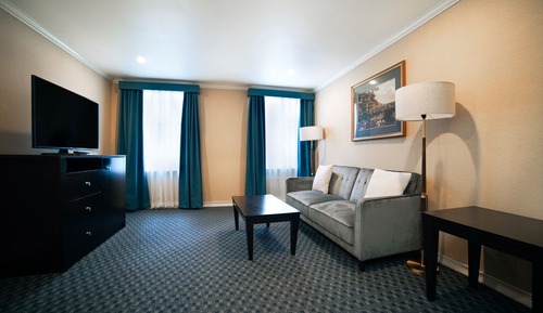 City View, 2 Queen Beds Suite