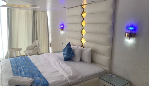 Luxury Room