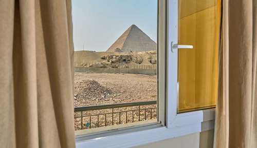 Deluxe Twin Room With Panoramic Pyramids View