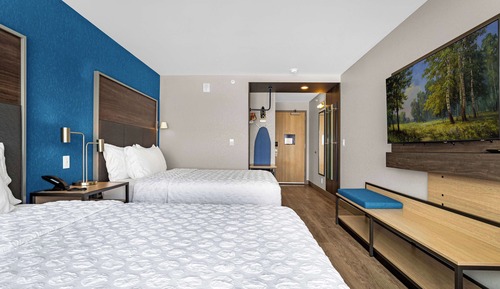 Room, 2 Queen Beds, Accessible (Hearing)