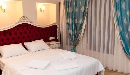 Deluxe Room, Non Smoking