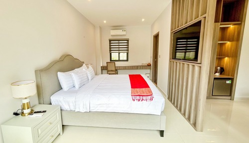 Deluxe Single Room