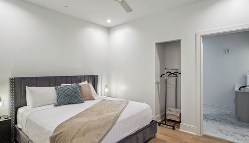 Premium Condo, 5 Bedrooms, Terrace, City View