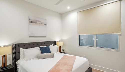 Premium Condo, 4 Bedrooms, Patio, City View