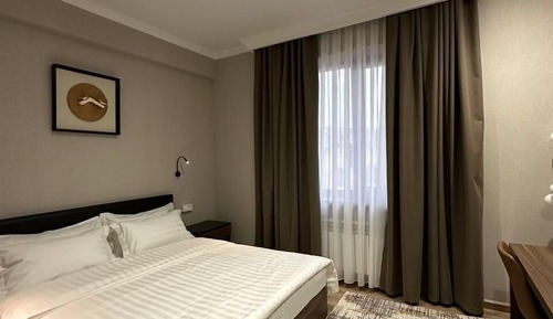 Superior Room, 1 King Bed