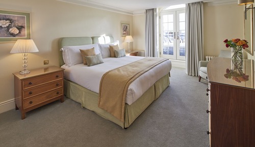 Luxury Apartment, 3 Bedrooms, Terrace, Park View