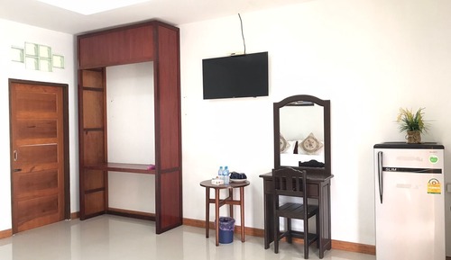Panoramic Triple Room