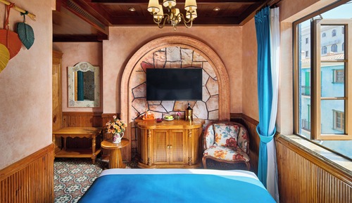 Caeli Amoris, City View, 1 King Bed with Window