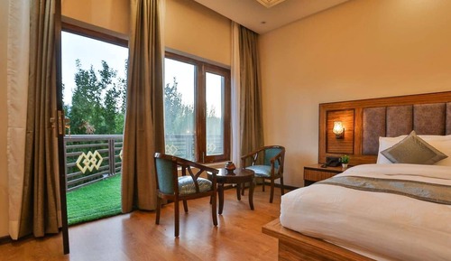 Premium Room