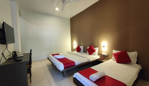 Deluxe Room, 1 Bedroom, Balcony, Resort View