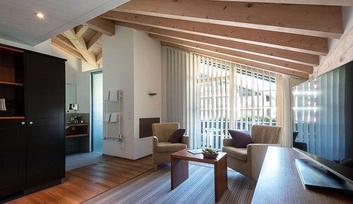 Junior Room