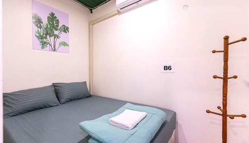 Basic Shared Dormitory, 1 Queen Bed, Non Smoking