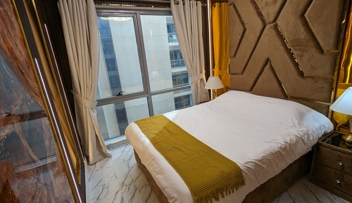 Luxury Apartment, 2 Bedrooms, Sea View, Beachside