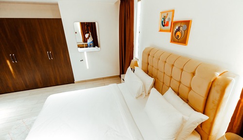 Grand Apartment