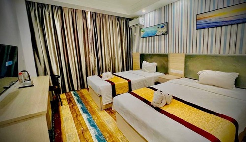 Standard Twin Room