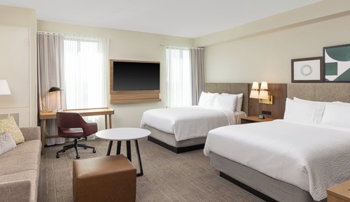 Studio Suite, 2 Queen Beds, Kitchen