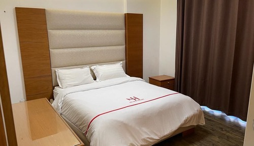 Deluxe Apartment