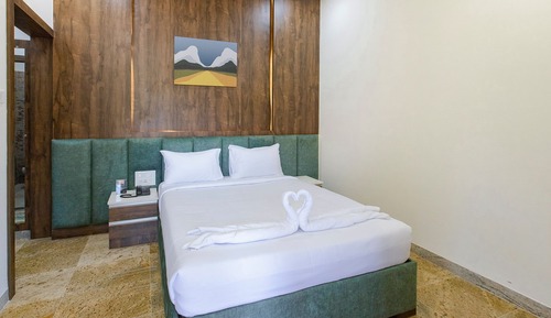 Luxury Room
