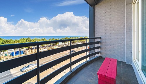 Basic Room, 1 Bedroom (Darjeeling 402 (Ocean View))