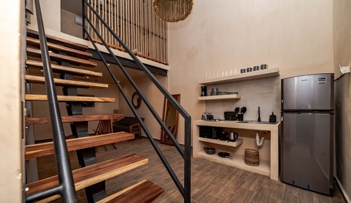 Standard Loft