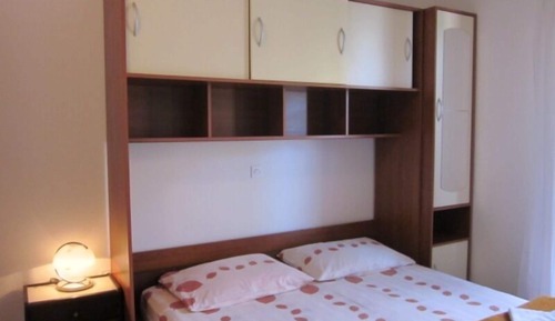 Room, Sea View