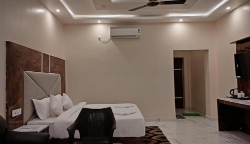 Premium Cottage First Floor