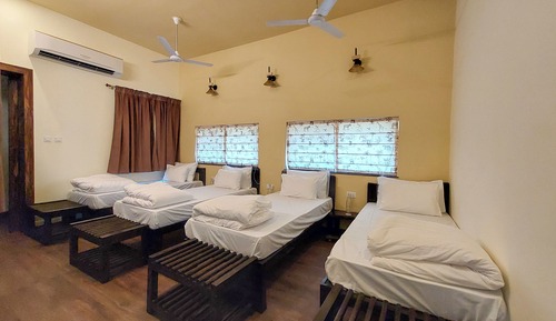 Family Nest with Open Sky Shower (2 Bedroom With Living Room) For 10 Person
