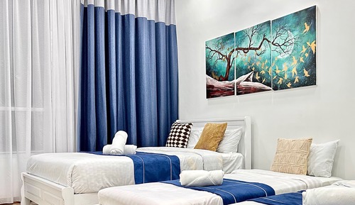 Family Apartment, 5 Bedrooms, Accessible, City View