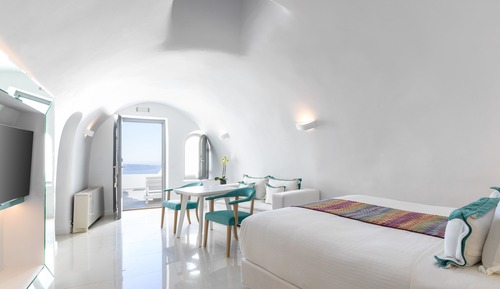 Honeymoon Suite, Jetted Tub