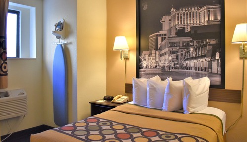 Standard Room, 1 King Bed