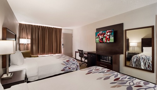 Deluxe Room, 2 Double Beds (Smoke Free)