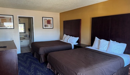 Room, 2 Queen Beds, Non Smoking