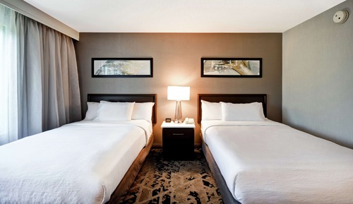 Suite, 2 Double Beds, Accessible, Bathtub