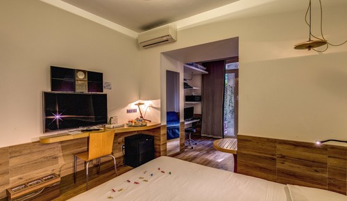 Family Room, 1 Queen Bed with Sofa bed