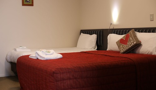 Standard Studio, Non Smoking, Kitchenette (Large Studio Unit 8)