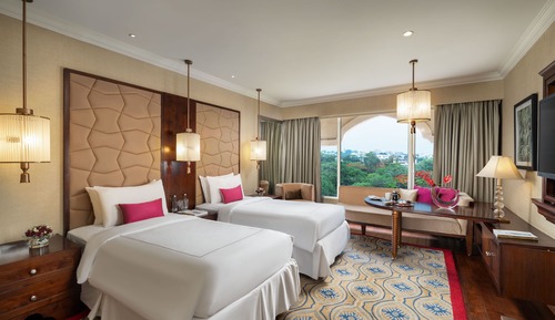 Club Room, 2 Twin Beds (Premium)